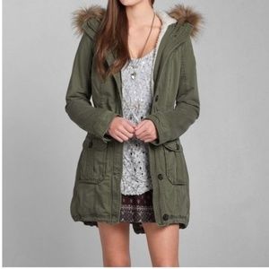 Unworn Abercrombie Sherpa Lined Parka |M|